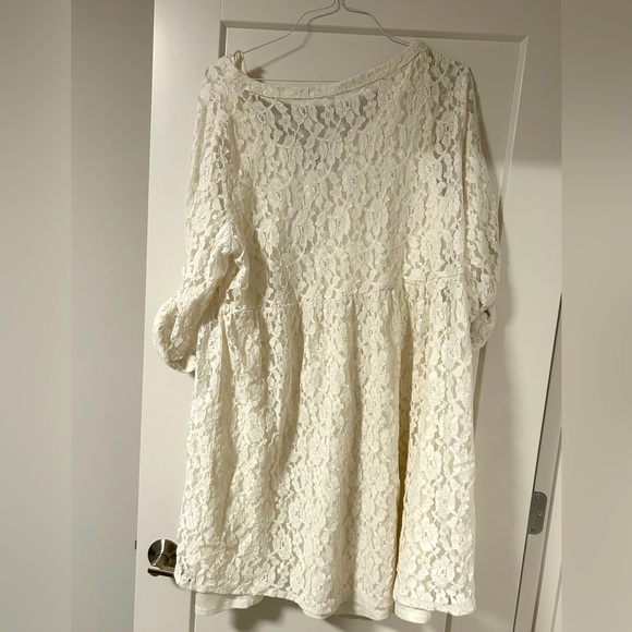White Lace Torrid Dress Size 3 - Picture 2 of 4